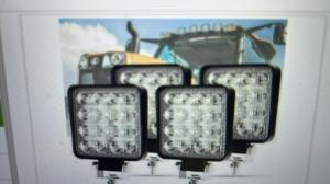 (42) PROIECTOR PATRAT CU SEMNALIZARE CU LEDURI